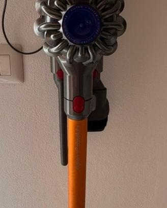 Aspirapolvere Dyson V8 Absolute
