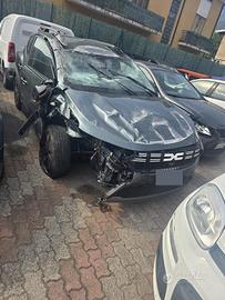 Dacia Sandero stepway benzina gpl INCIDENTATA