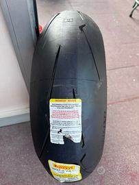 GOMME PIRELLI DIABLO SUPERCORSA SP V4