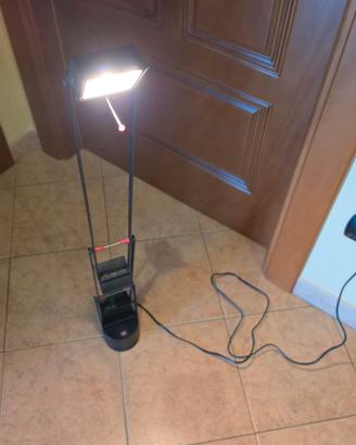 lampada da tavolo tizio Artemide 