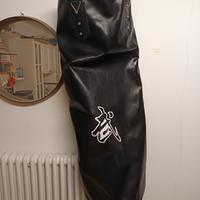 sacco da boxe vuoto + guanti
