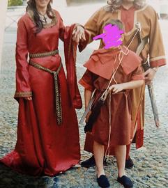 Abiti e accessori medievali rievocazioni storiche