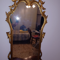 Specchiera antica