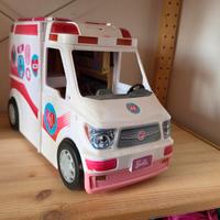 Ambulanza di Barbie