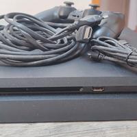 PlayStation 4 Slim 