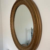 Specchio con cornice antichizzata