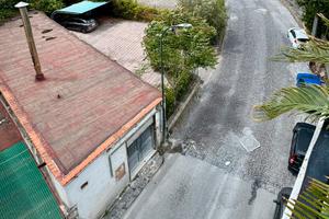 Area Privata carrabile uso parcheggio - Ponti Ross