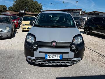 Fiat Panda 1.0 FireFly S&S Hybrid City Cross "Pre