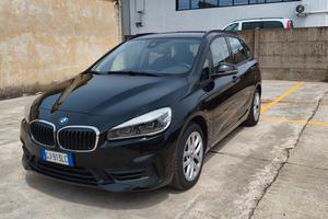 BMW Serie 2  Act. Tourer 225XE Hyb. PLUG-IN 224CV!