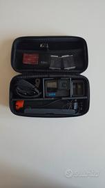 GoPro Hero 11 Black + Kit Accessori Completo 
