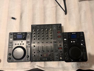 Console completa per dj Behringer Gemini