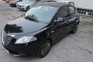 Lancia Ypsilon 1.2 69 CV 5 porte S&S Platinum