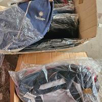 stock di borse e borsoni