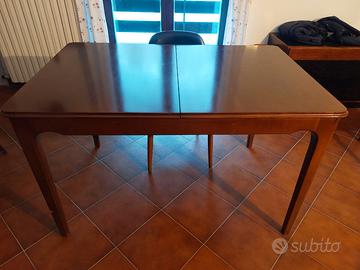 Tavolo allungabile