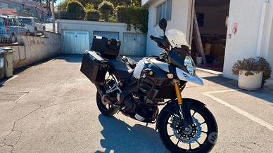 SUZUKI V-STORM 1000