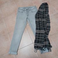 jeans e sciarpa uomo 