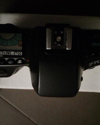 Nikon F70