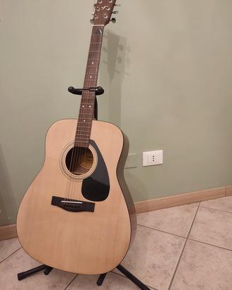 Chitarra acustica Yamaha 