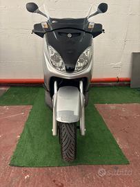 XMAX 250