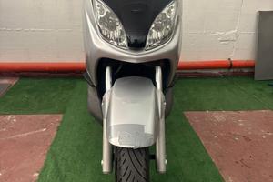 XMAX 250