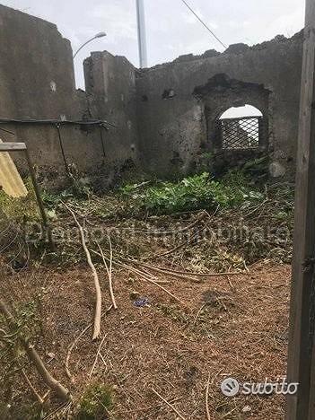 Rustico 140mq con 500mq di terreno a Mascali - Vista 5