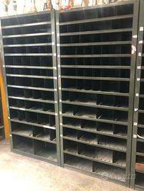 SCAFFALATURE METALLICHE PORTAMINUTERIA