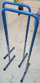 dip parallele attrezzi palestra