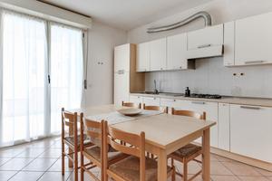 Bilocale A pochi passi dal mare a Igea-Marina