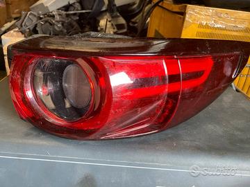 Fanalino post sx mazda cx5 2019