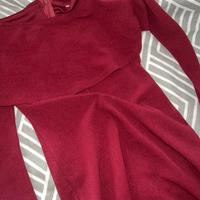 Abito scollo a barca bordó