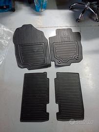 Tappetini Toyota nuovi originali Yaris-Rav4- Proac