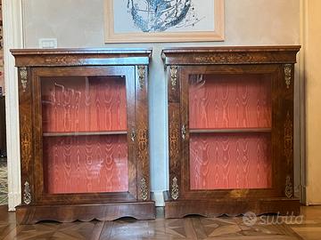 Coppia di vetrinette inglesi epoca Vittoriana