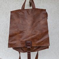 Zainetto in pelle color cuoio 