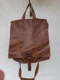 Zainetto in pelle color cuoio 