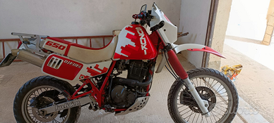 Suzuki djeebel 650