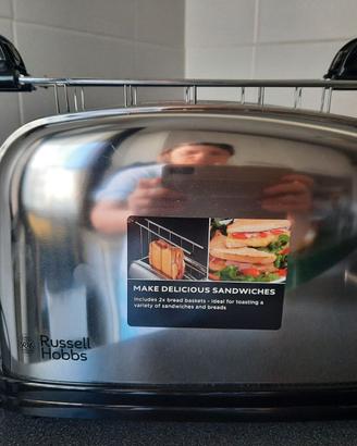 Tostapane RUSSELL HOBBS come nuovo