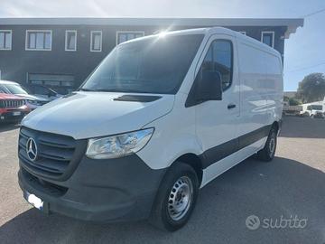MERCEDES-BENZ Sprinter F32/33 311 CDI FWD TN Fur