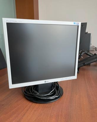 Monitor 17” LG