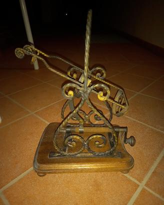 versavino ferro battuto
