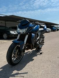 KAWASAKI Z750