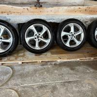 Cerchi da 18 completi di gomme per gla