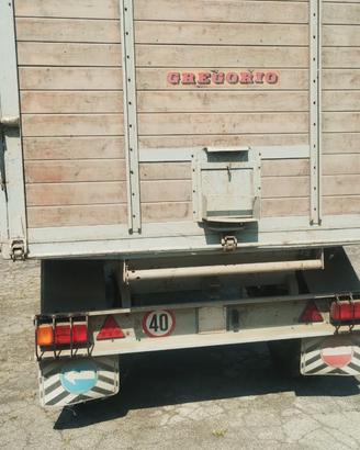 Rimorchio agricolo