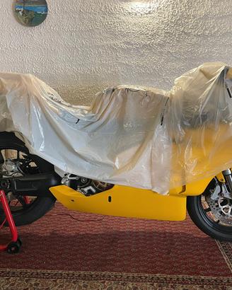 DUCATI 749 2007 11.000km 