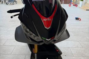 Aprilia rsv4