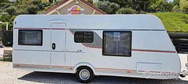 Caravan Premio 490 TS 4 posti letto