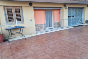 Fondachello Bilocale 350 mare a piano sottostrada