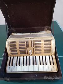 Fisarmonica Bontempi Ubaldo vintage.