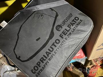 Copriauto completo e felpato
