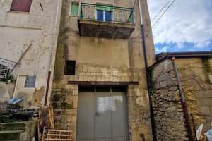 Garage a Tricarico 40 mq