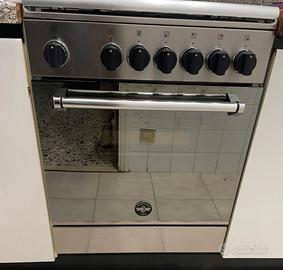 Cucina con forno